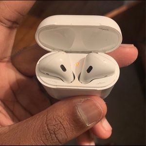 Apple Airpods